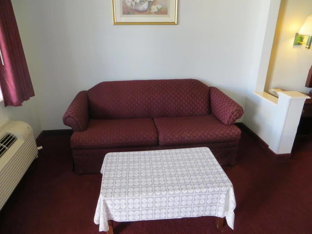 Executive Inn & Suites West Columbia Ngoại thất bức ảnh